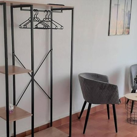 شقة بزييه  في Agreable Logement Proche De La Gare Et Du Polygone المظهر الخارجي الصورة