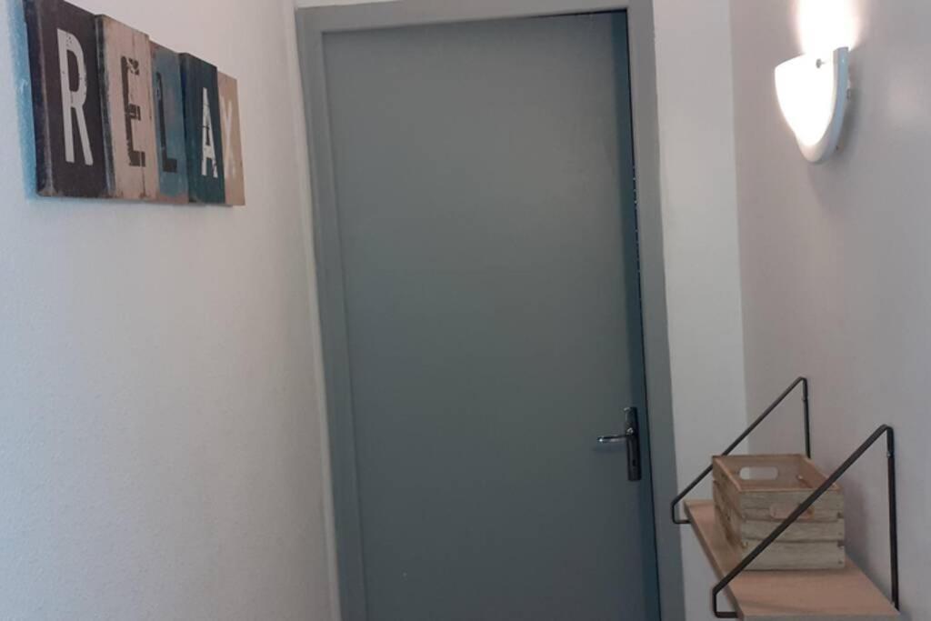 شقة بزييه  في Agreable Logement Proche De La Gare Et Du Polygone المظهر الخارجي الصورة